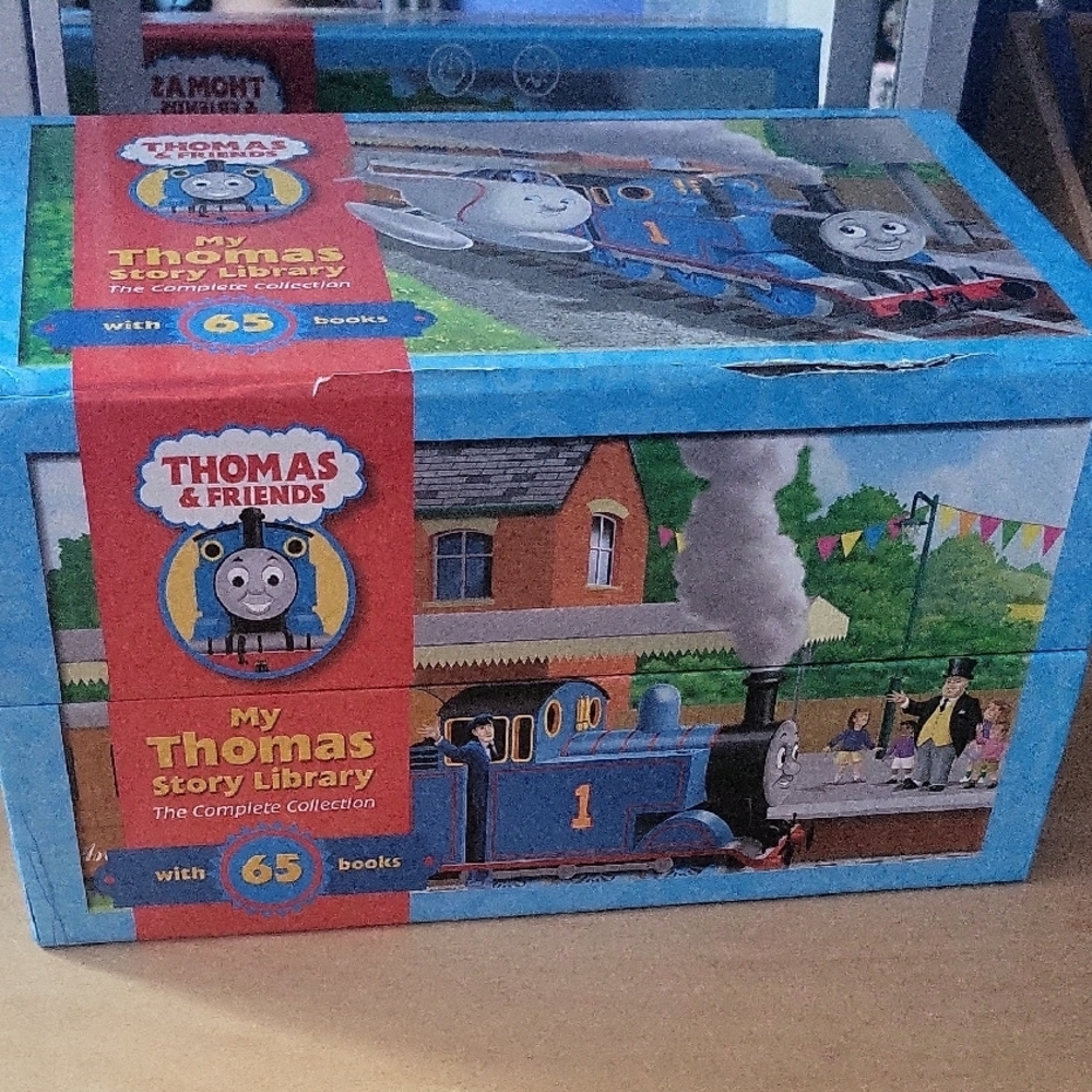 Thomas & Friends Story Library Collection - Picture 2 of 8